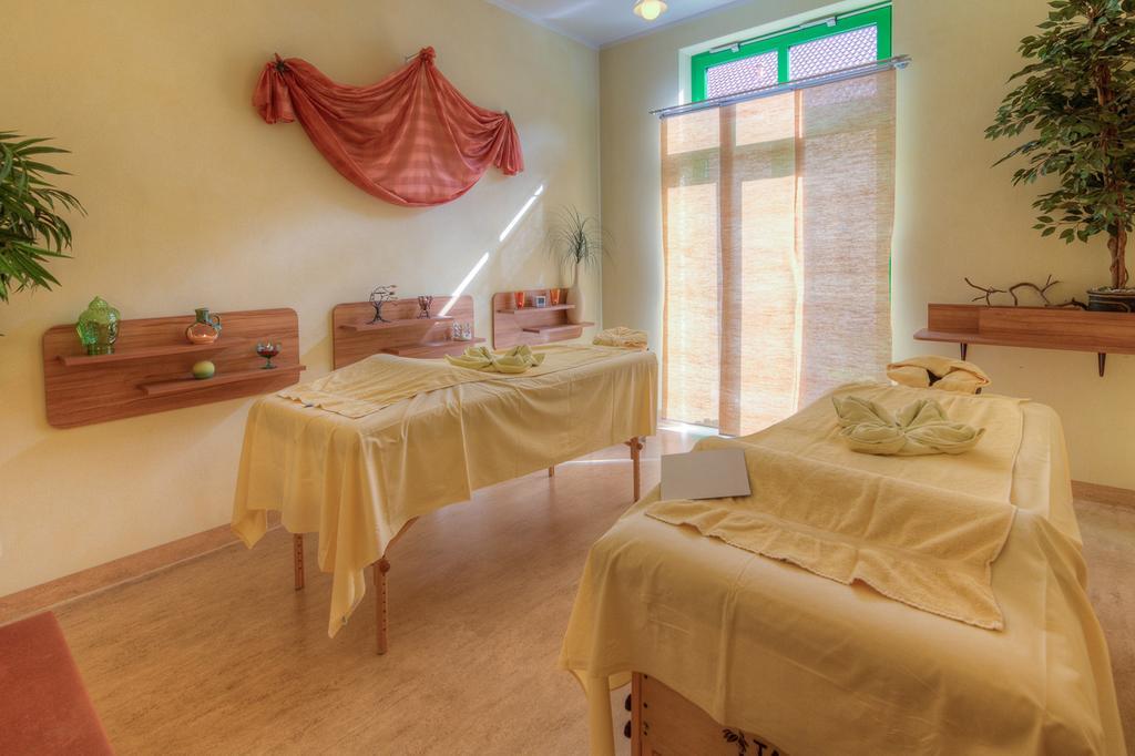 Sport- & Vital-Resort Neuer Hennings Hof Perleberg Εξωτερικό φωτογραφία